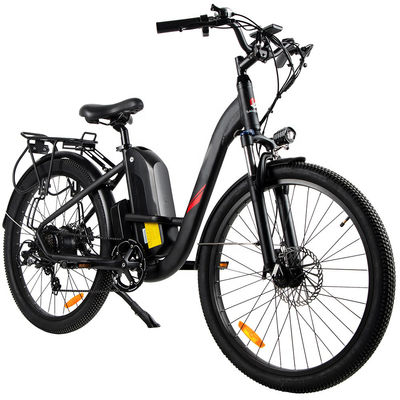 Kenda Tyres จักรยานไฟฟ้าสำหรับสุภาพสตรีน้ำหนักเบา 500w ก้าวที่เบาที่สุดผ่าน Ebike